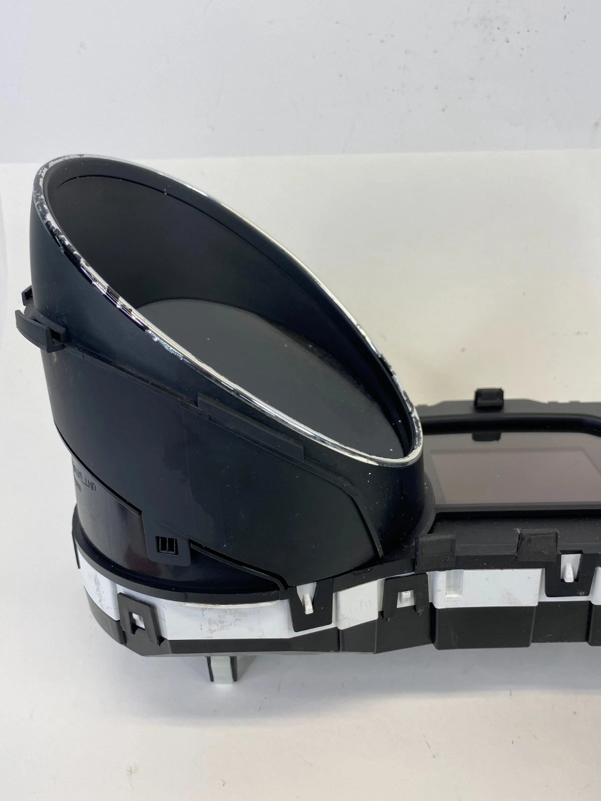 2017 2018 KIA SEDONA DASH INSTRUMENT CLUSTER SPEEDOMETER GAUGES 128K MILES