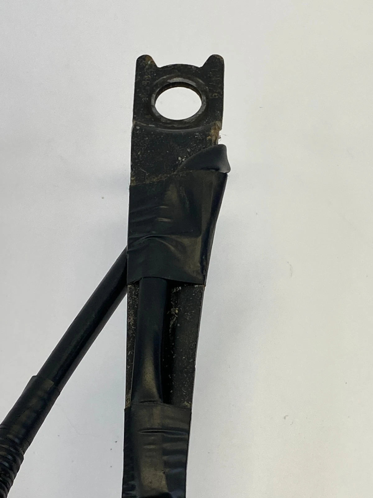 2006-2011 TOYOTA YARIS HATCHBACK FRONT RIGHT PASSENGER SEAT BELT BUCKLE