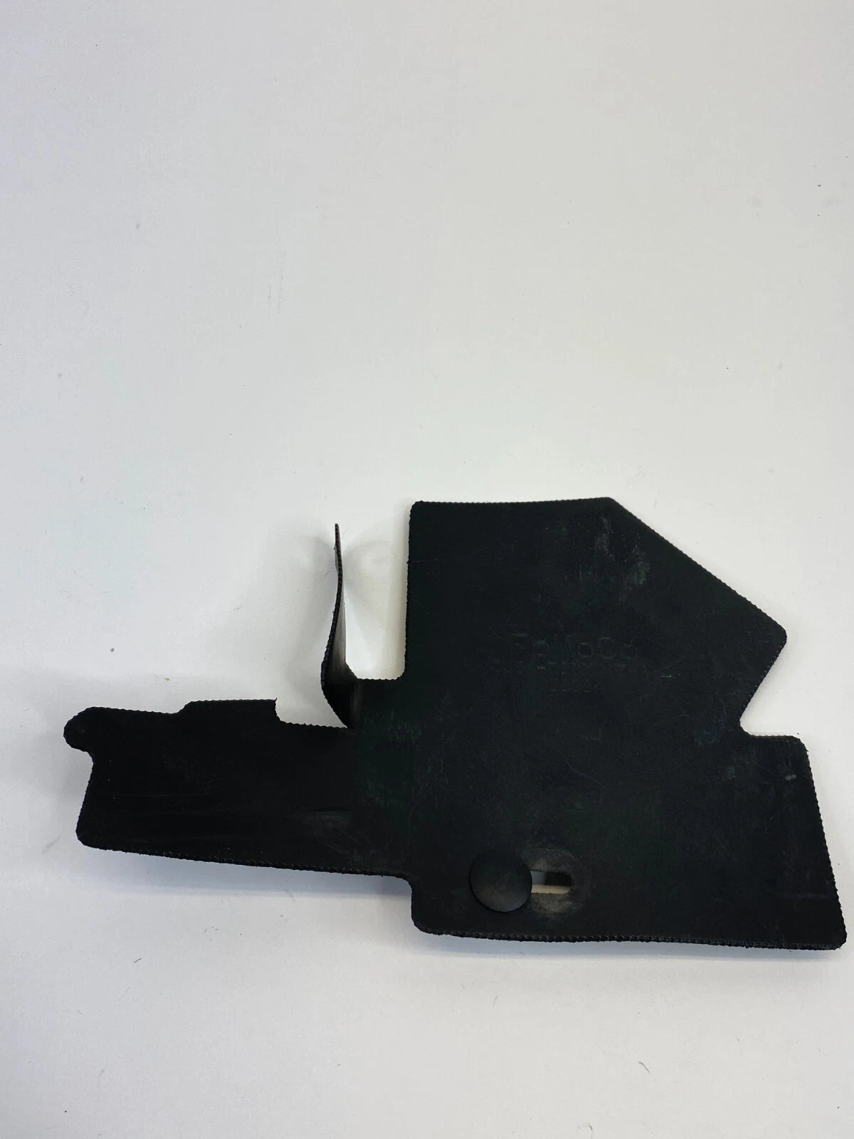 2013-2016 FORD ESCAPE FRONT LEFT DRIVER SIDE AIR SHIELD DEFLECTOR TRIM OEM