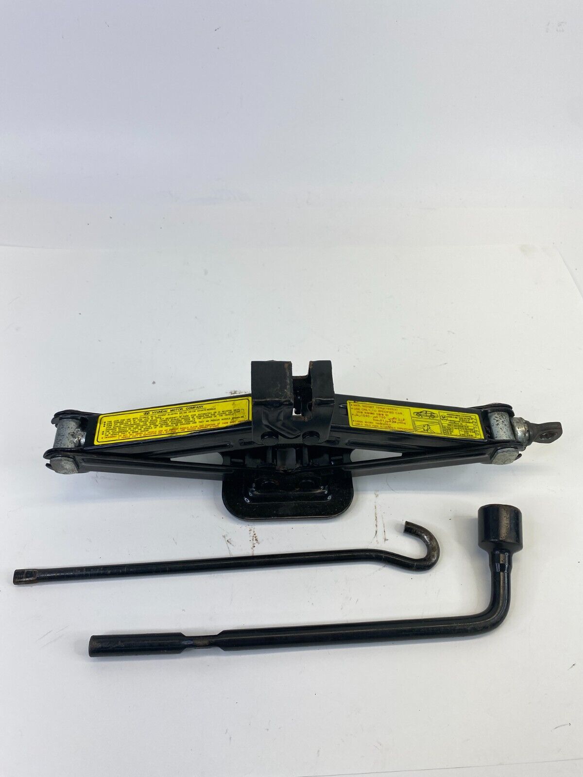 2009-2012 Hyundai Elantra Spare Tire Emergency Jack & Tool Lug Wrench Kit Set