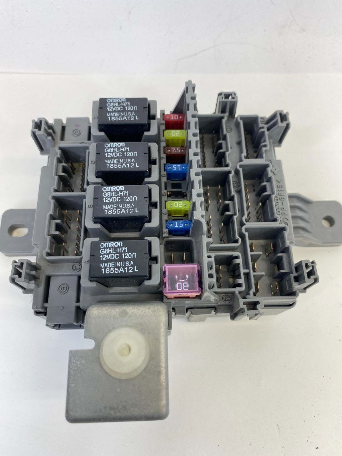 05-07 Honda Odyssey 3.5L Interior Right Cabin Fuse Box Relay Junction Block OEM