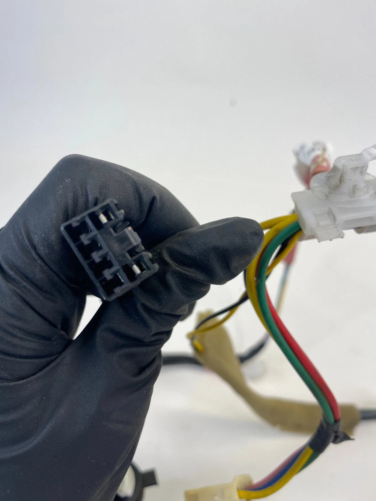 2008-2015 SCION XB REAR LEFT SIDE DOOR WIRING HARNESS WIRE 82154-12620A OEM