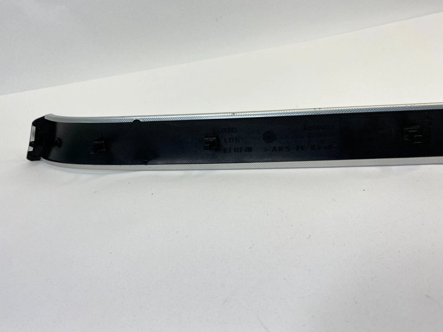 2006-2008 AUDI A4 QUATTRO 06-08 S4 FRONT RIGHT DOOR PANEL MOLDING TRIM OEM
