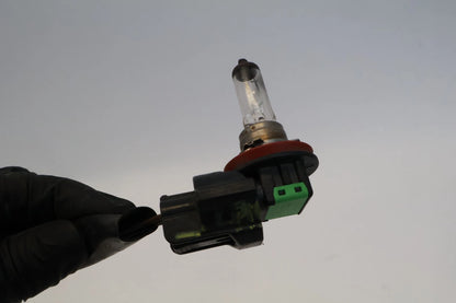2007-2014 TOYOTA CAMRY HEADLIGHT HALOGEN LAMP LOW BEAM BULB WIRE SOCKET H11 OEM