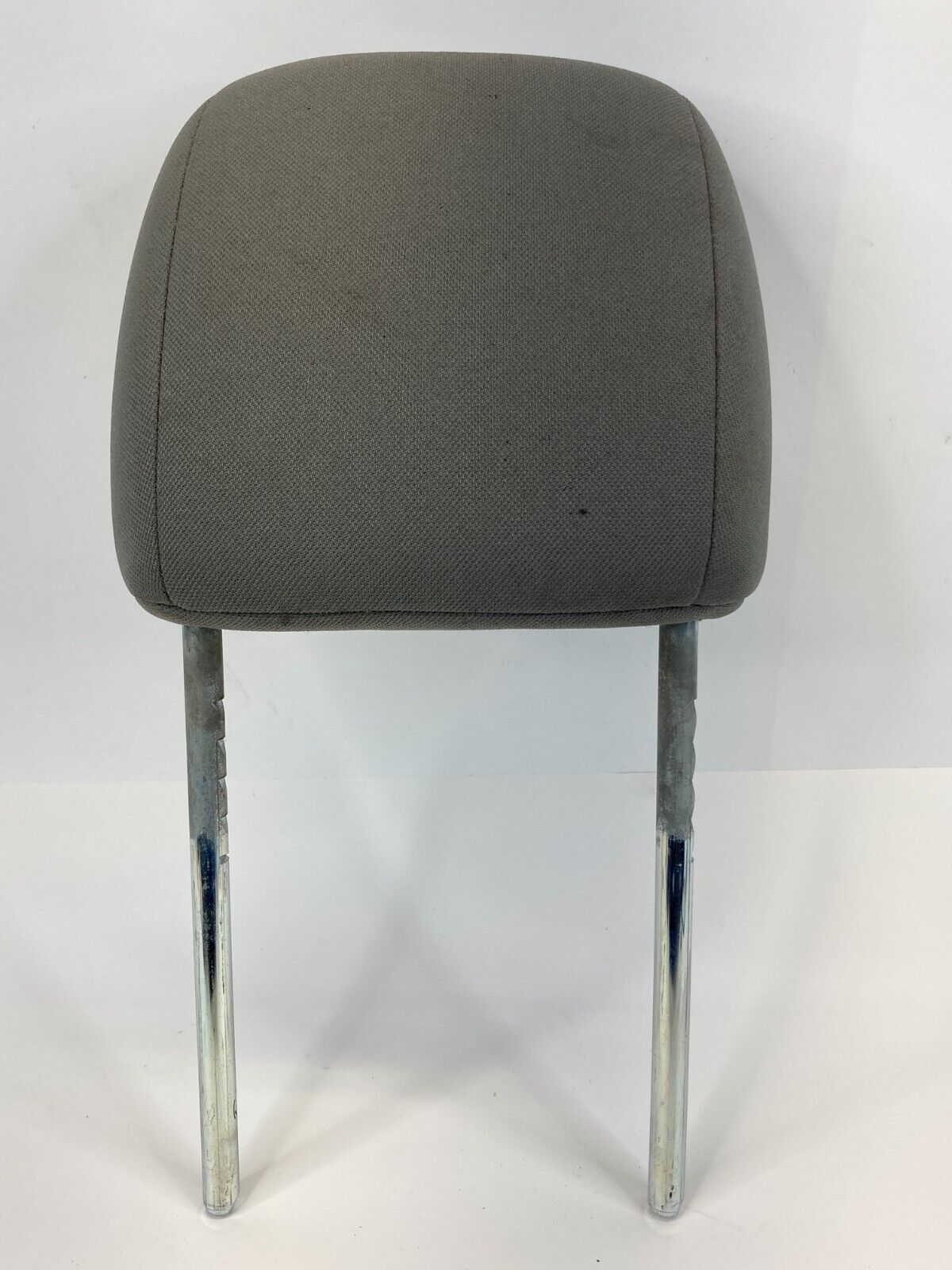 2008 2009 Chrysler Town & Country 3.3 Front Seat Head Rest Headrest Assembly OEM