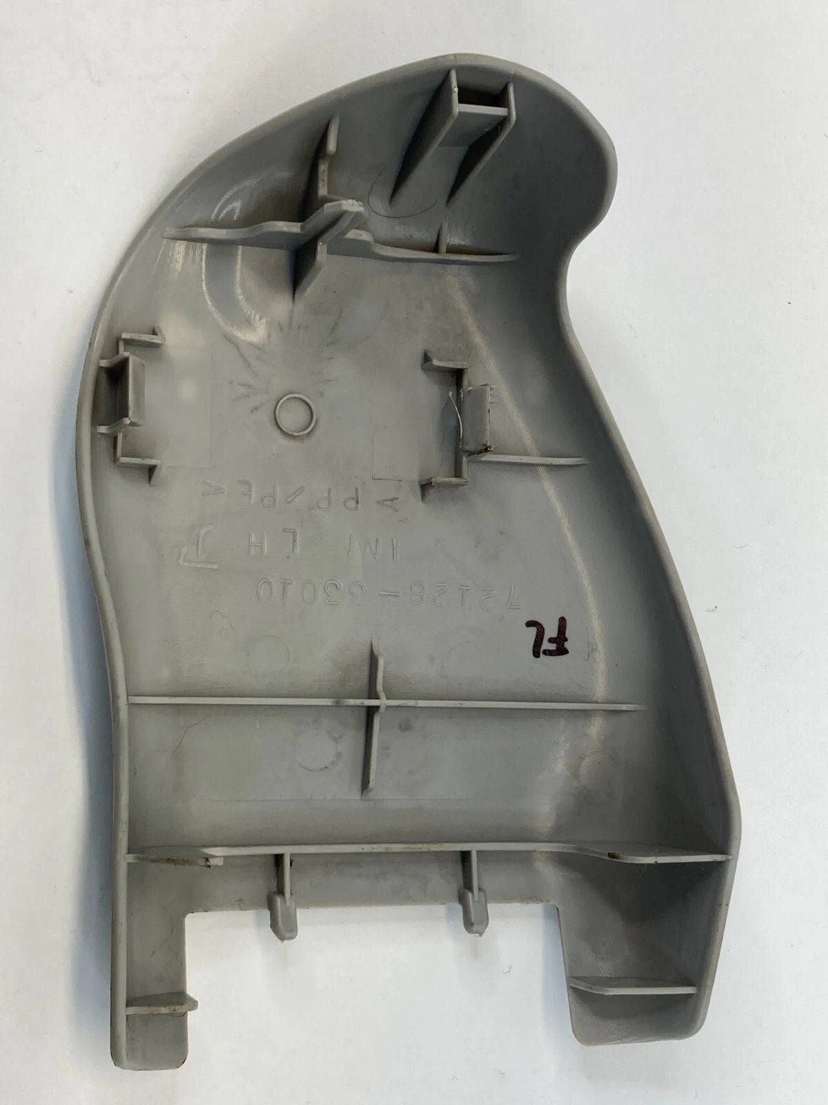 2007-2009 LEXUS ES350 FRONT LEFT SEAT TRACK INNER COVER TRIM CAP 72128-33010 OEM
