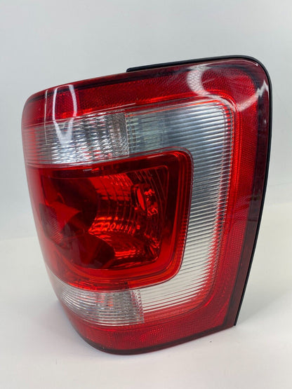 08-12 Ford Escape Rear Right Side Tail Light Taillight Taillamp 9L84-13B504-A