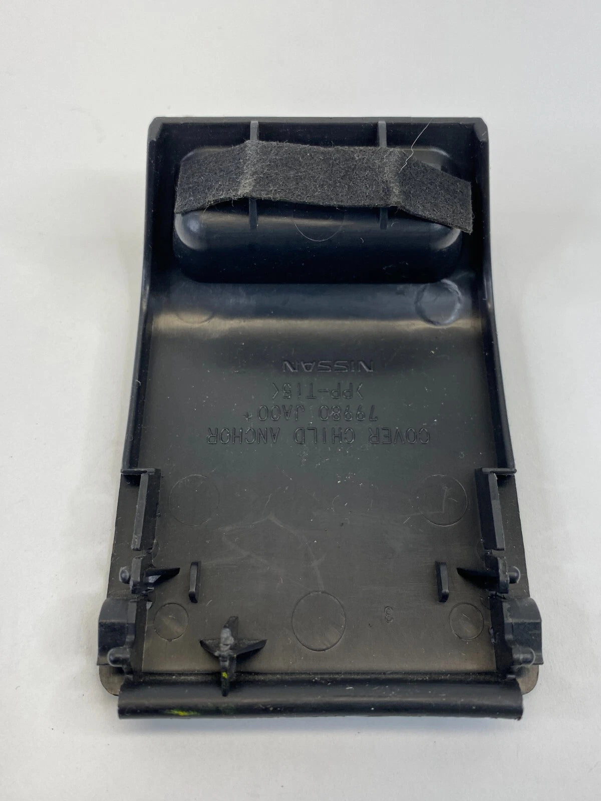 07-12 NISSAN ALTIMA SEAT CHILD SAFETY ANCHOR HOOK CAP COVER PANEL 79980-JA00 OEM