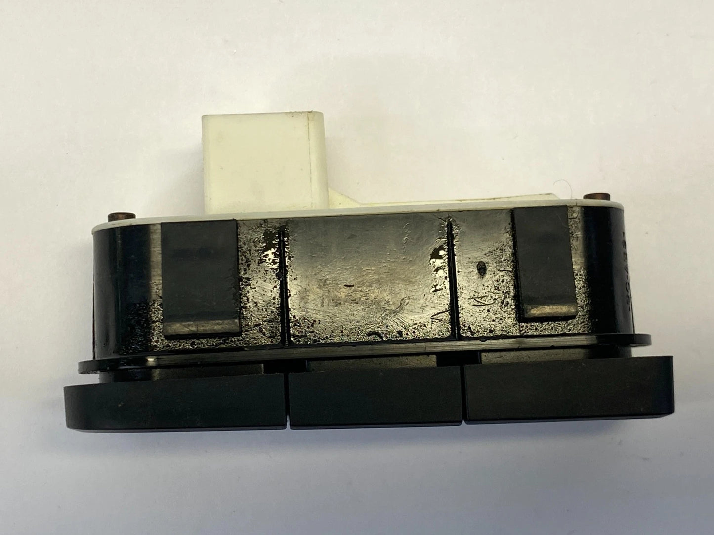 2007-2010 FORD EDGE DASH TRACTION & HAZARD CONTROL SWITCH 7T4T-13D734-BDW OEM