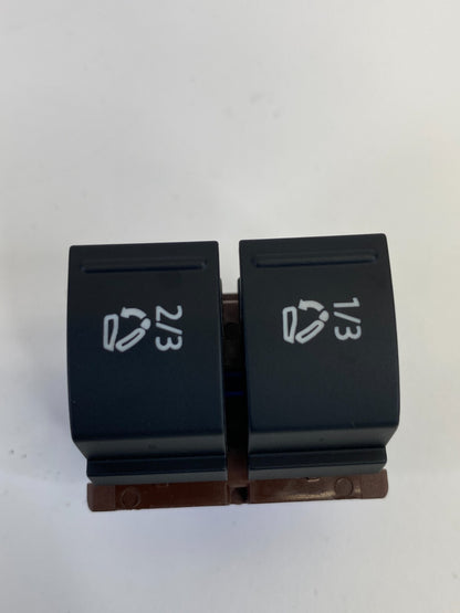 2011-2014 VW Volkswagen Touareg Right Seat Backrest Release Switch 7P6959519 OEM