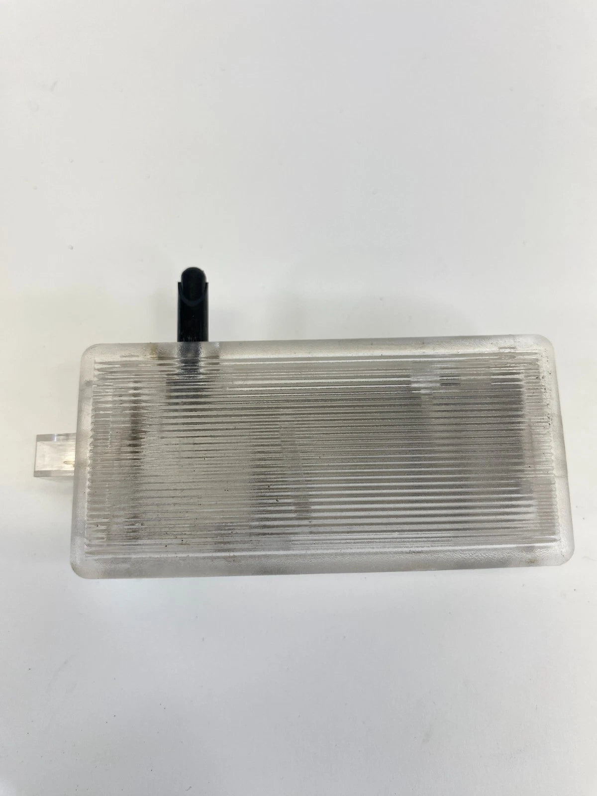 2001-2005 BMW 325I 325XI GLOVE BOX COURTESY LAMP LIGHT OEM