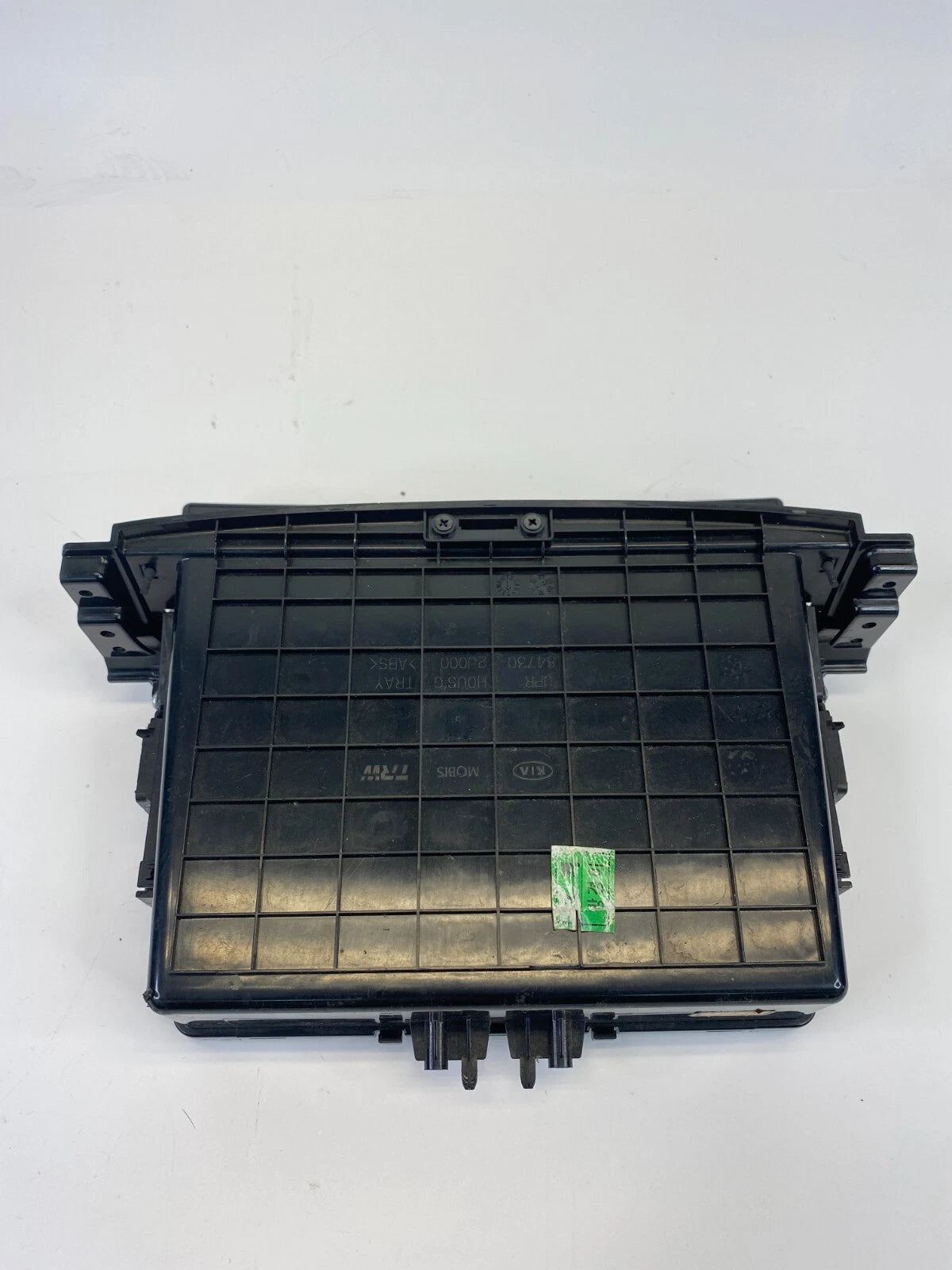 2009 2010 2011 KIA BORREGO CENTER DASH UPPER STORAGE COMPARTMENT 84730-2J000 OEM