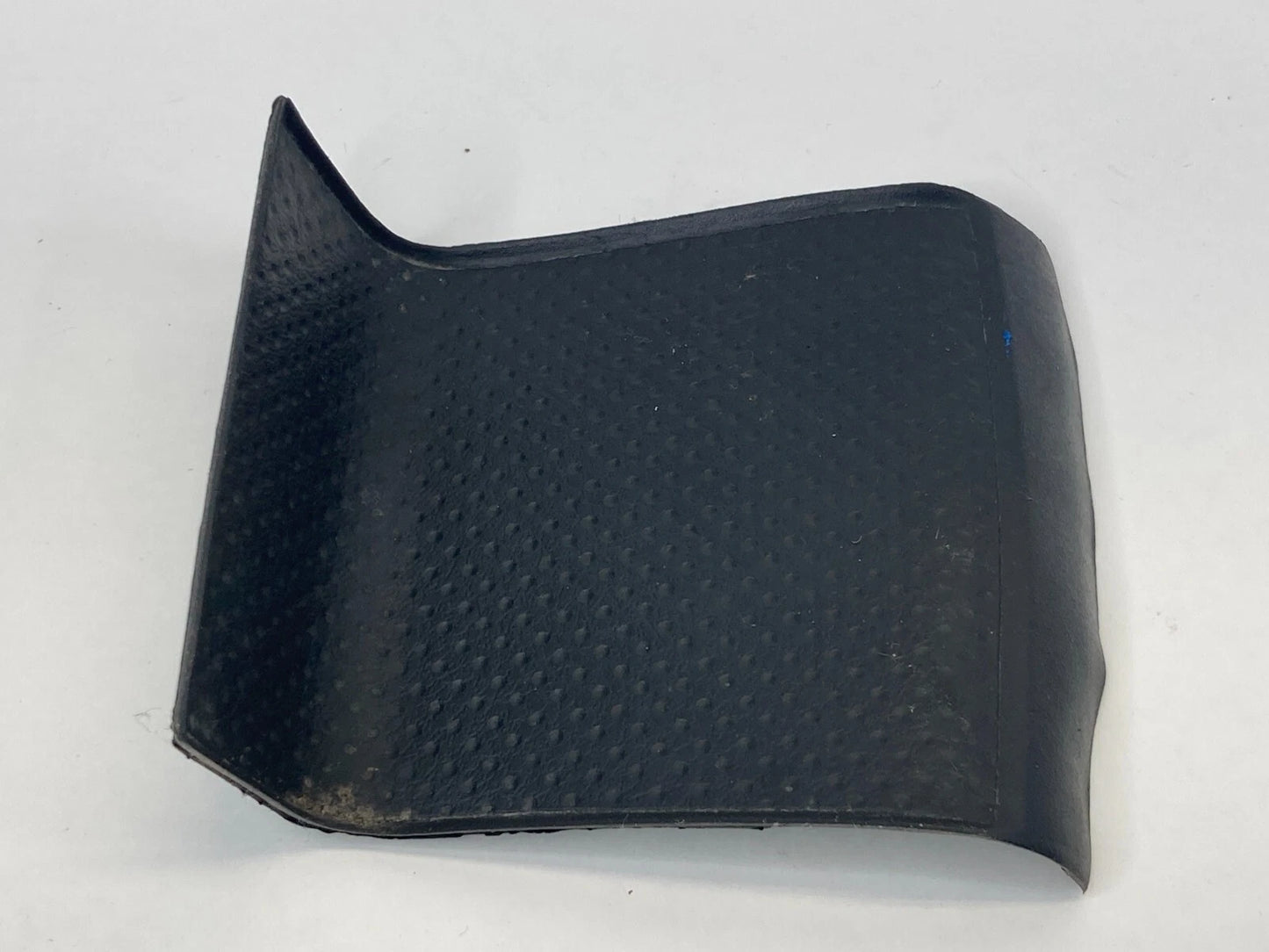 2011 2012 2013 2014 2015 2016 CHEVROLET CRUZE CENTER CONSOLE TRAY MAT INSERT OEM