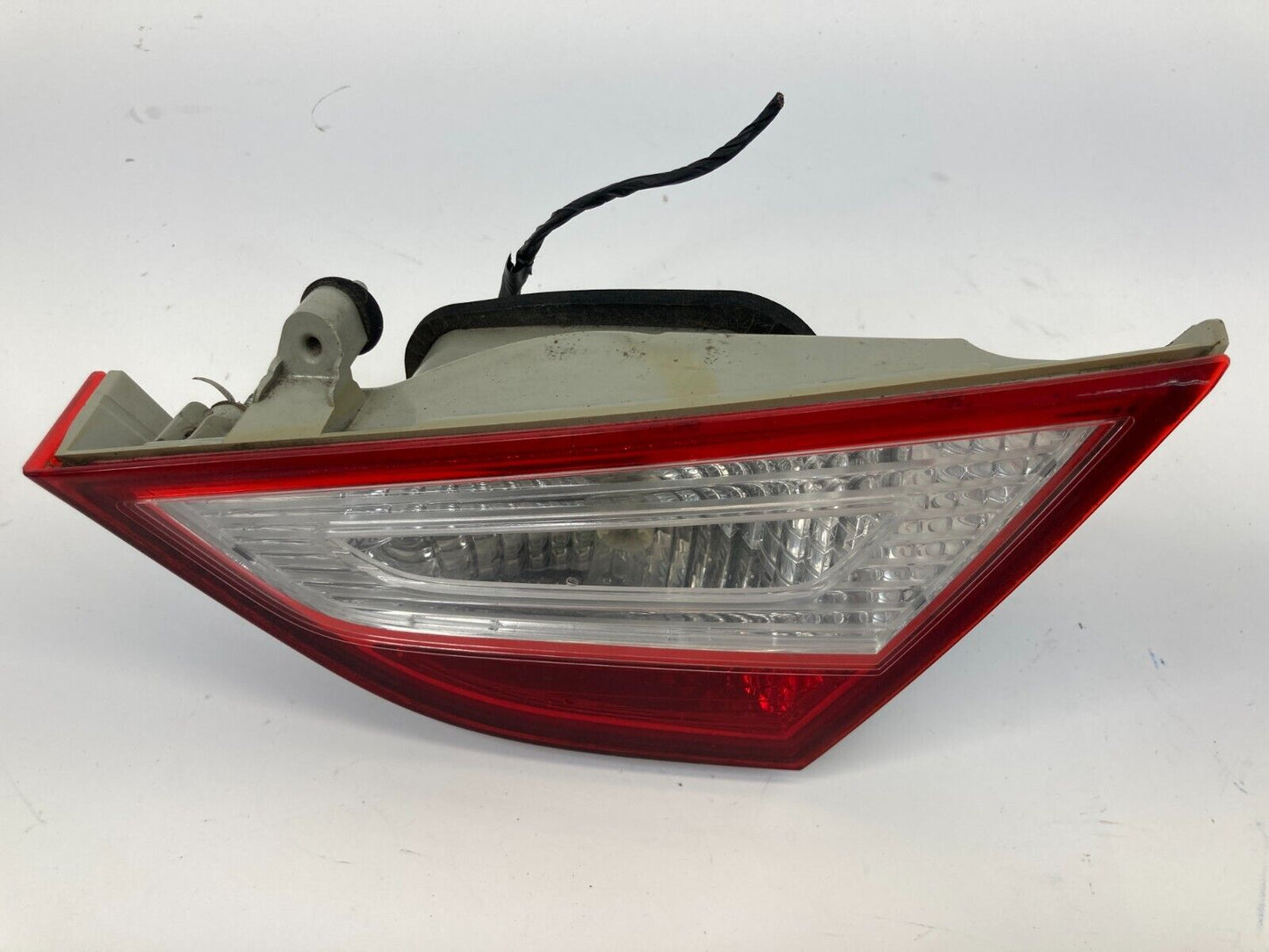 2011-2014 Hyundai Sonata Rear Right Passenger Inner Taillight Tail Light Lamp