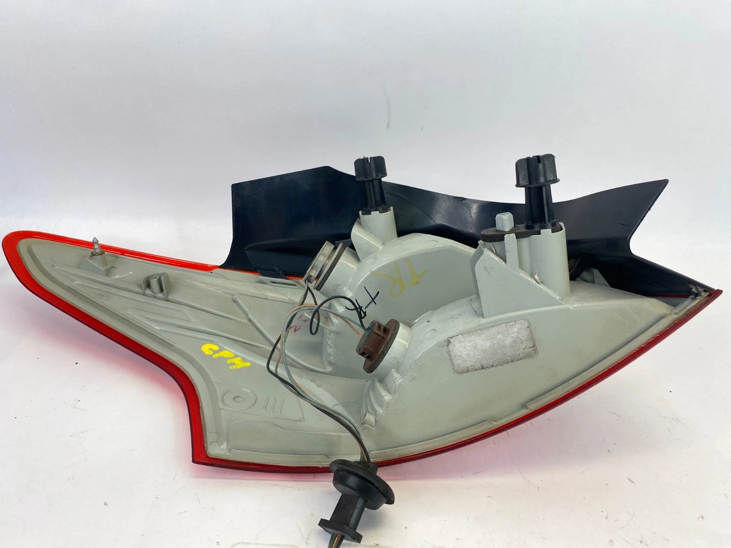 2012 2013 2014 FORD FOCUS SEDAN RIGHT PASSENGER OUTER TAIL LIGHT TAILLAMP OEM