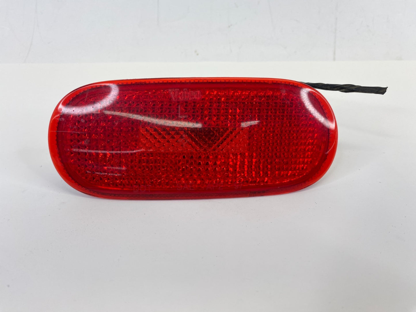1998-2005 Volkswagen New Beetle Rear Left Side Marker Light Lamp 67736410 OEM