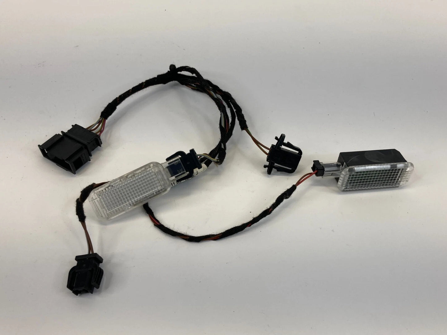 06-18 AUDI A6 QUATTRO GLOVE BOX COURTESY LIGHT LAMP WIRING HARNESS 4F0-971-679B