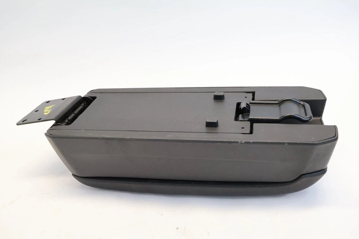 2009-2017 JEEP COMPASS CENTER CONSOLE ARMREST ARM REST STORAGE COMPARTMENT OEM