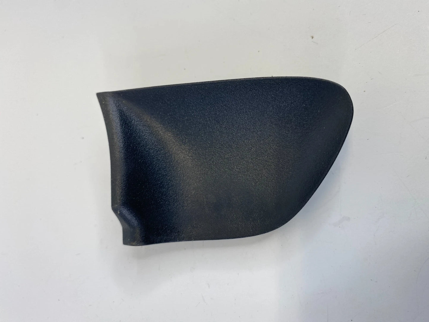 1998-2005 LEXUS GS300 REAR LEFT SIDE INTERIOR DOOR HANDLE BEZEL PLUG CAP OEM