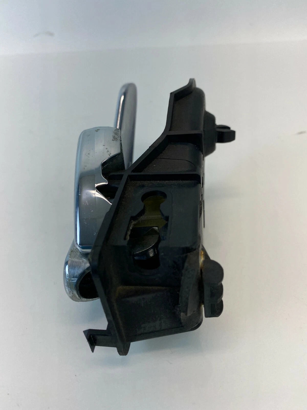 05-07 MERCURY MARINER FRONT RIGHT SIDE INTERIOR INNER DOOR HANDLE YL84-7822614AL