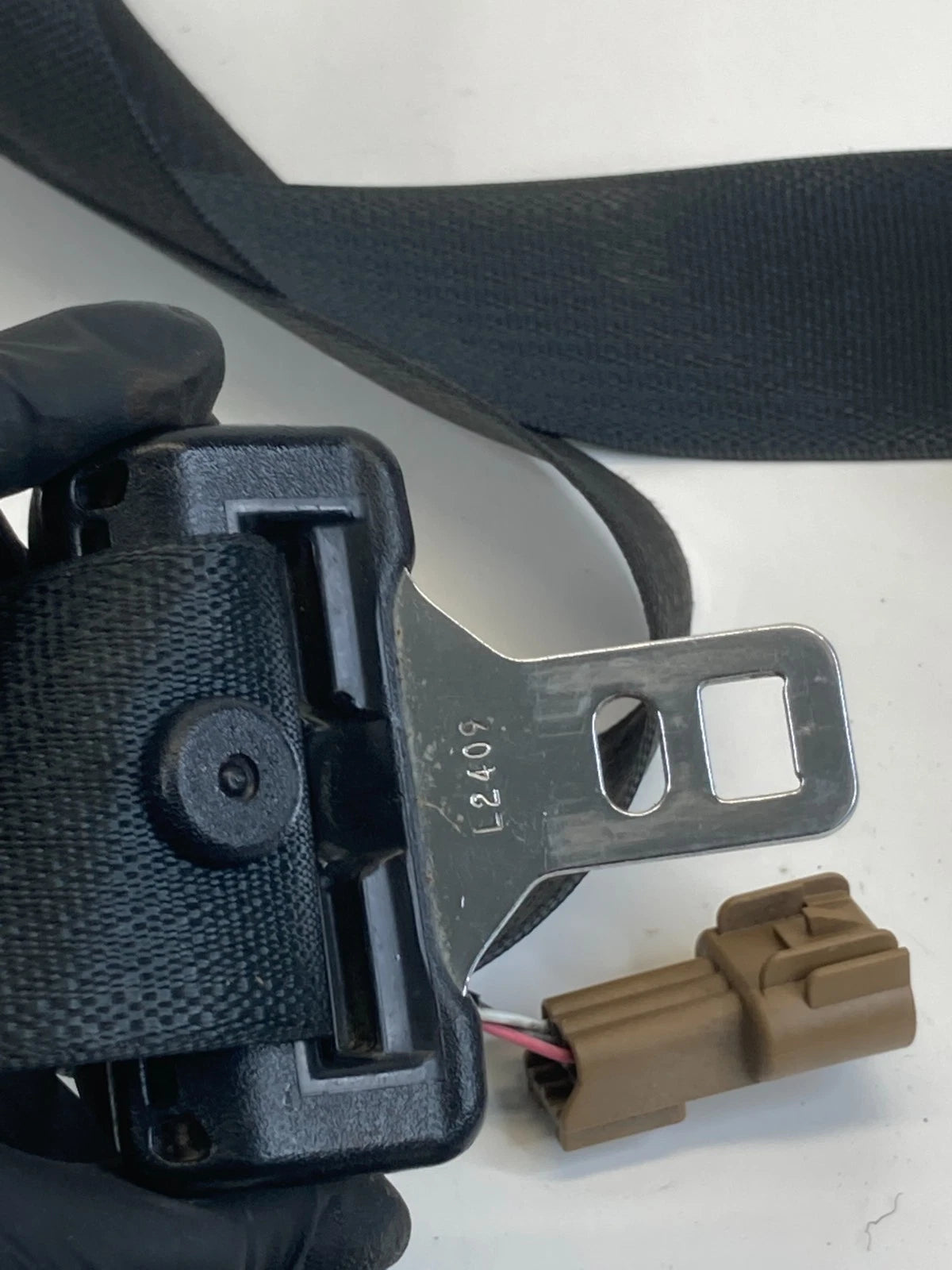 2005-2007 MERCURY MARINER FRONT RIGHT SIDE SEAT BELT RETRACTOR P606621548C OEM