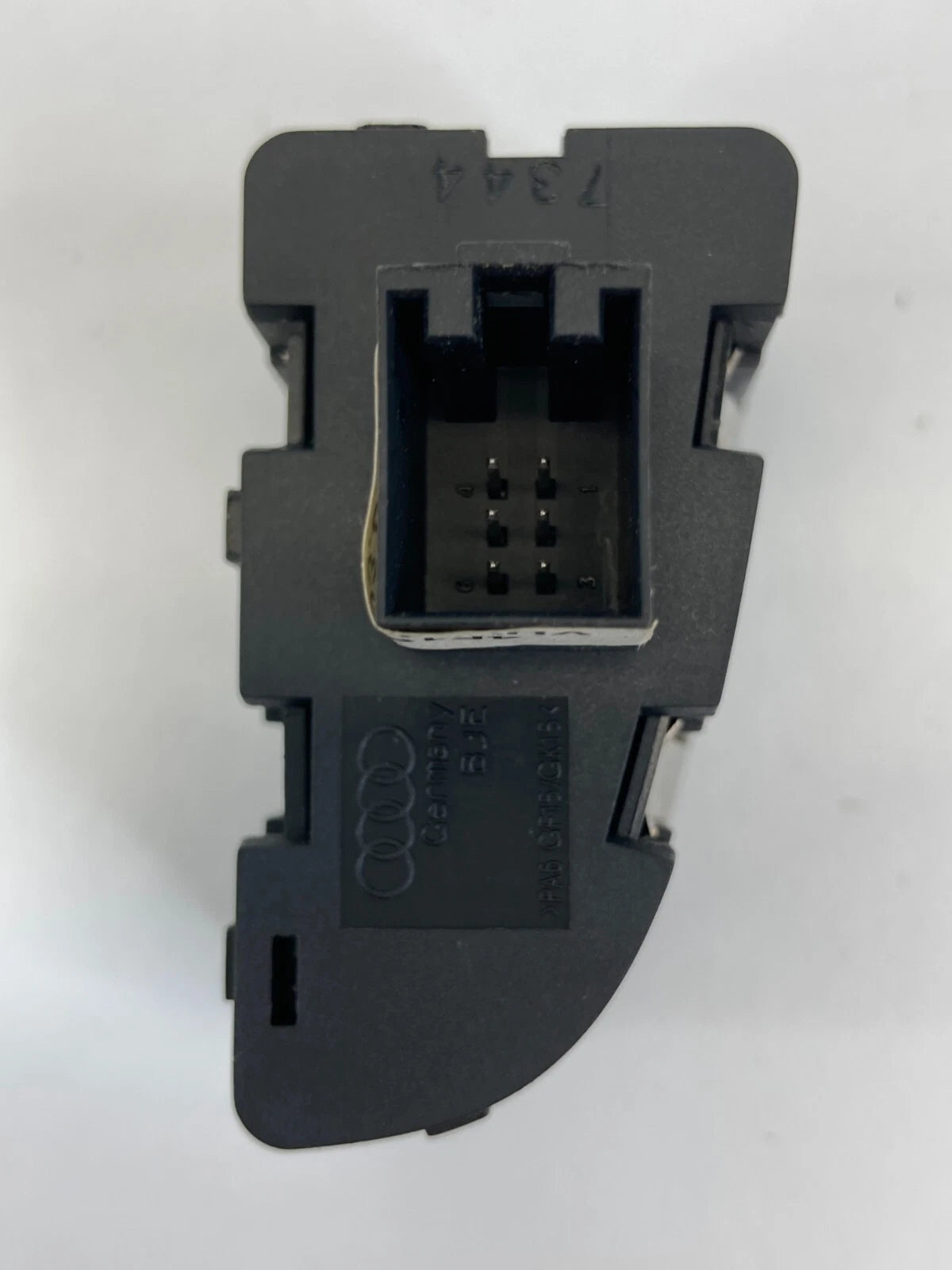2007-2011 AUDI A6 GLOVE BOX LIGHT & LCD DISPLAY SWITCH BUTTON 0501-4-8072 OEM