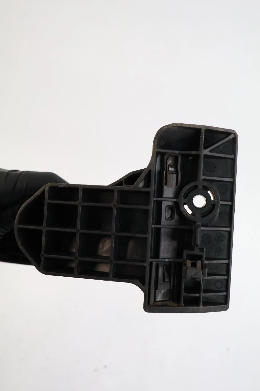 2011-2016 HYUNDAI ELANTRA 1.8L L4 ACCELERATOR GAS PEDAL & SENSOR ASSEMBLY OEM