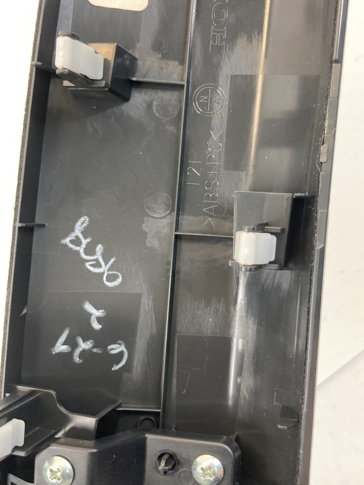 2016 2017 Honda Accord Dash Right Side AC Air Vent Grille w/ Bezel E967-5611-200