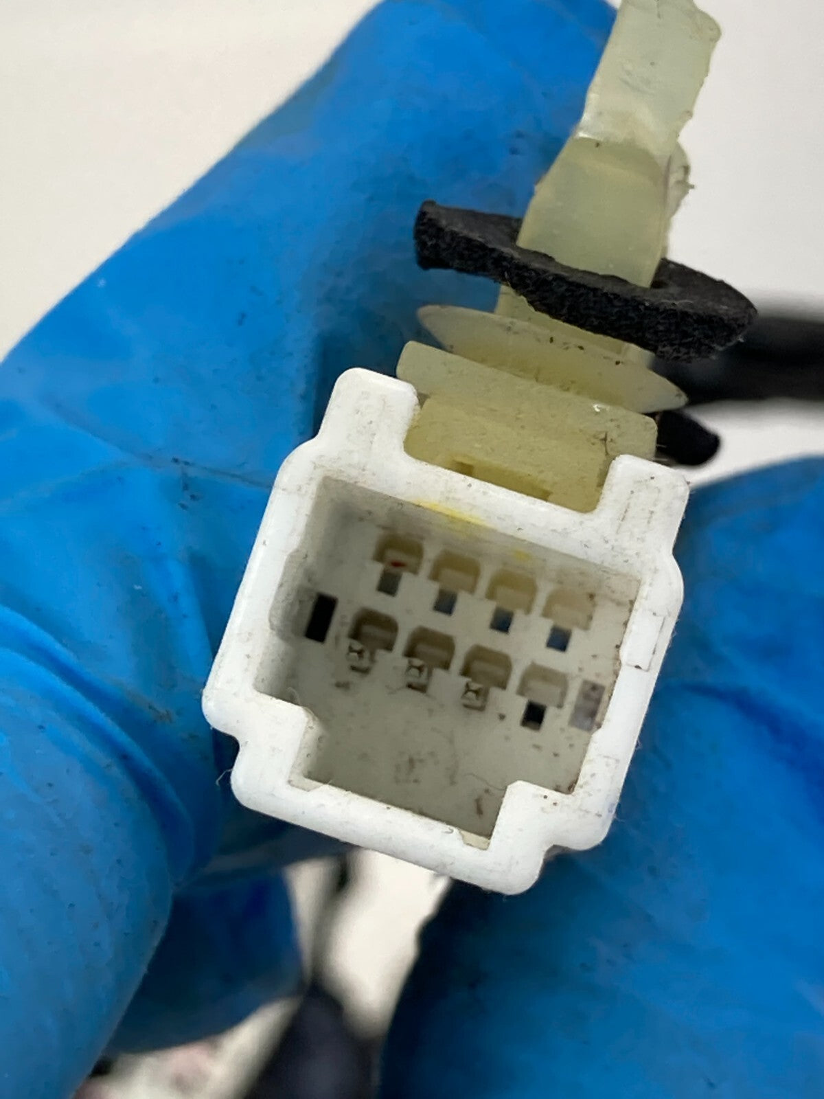 2008-2013 Nissan Rogue Front Left Side Door Wire Harness Wiring 24125-JM00A OEM