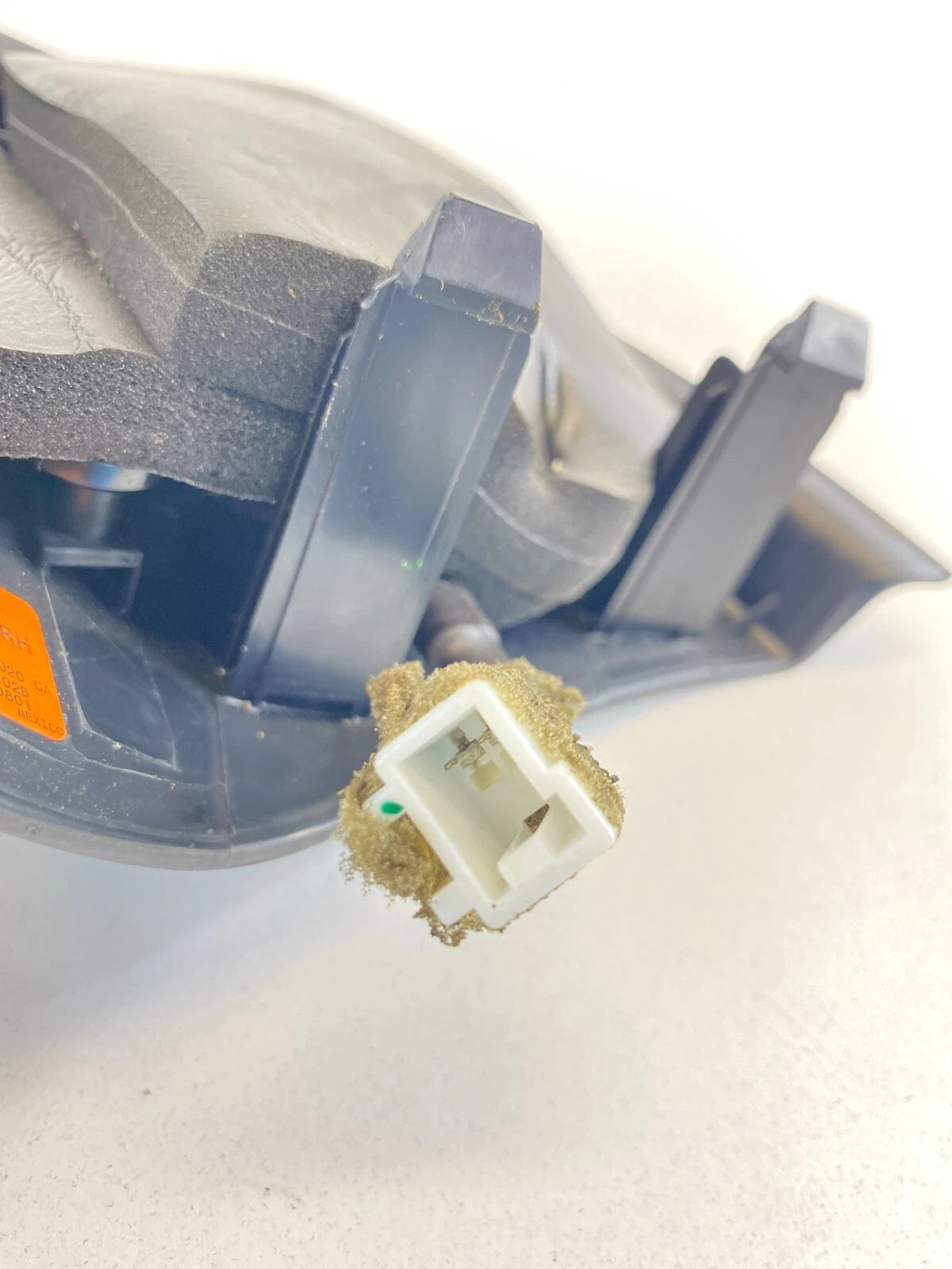 10-12 HYUNDAI SANTA FE FRONT RIGHT AUDIO TWEETER SPEAKER W/ COVER 87660-2B020