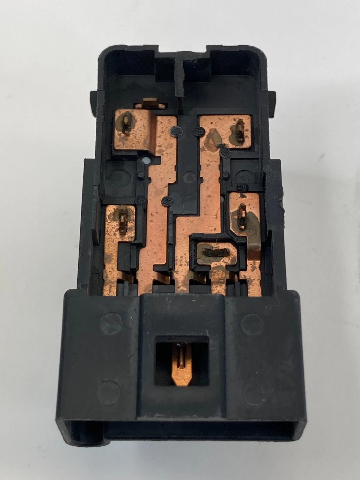 06-09 CADILLAC SRX FRONT LEFT SEAT POWER LUMBAR CONTROL SWITCH OEM 6354002A01