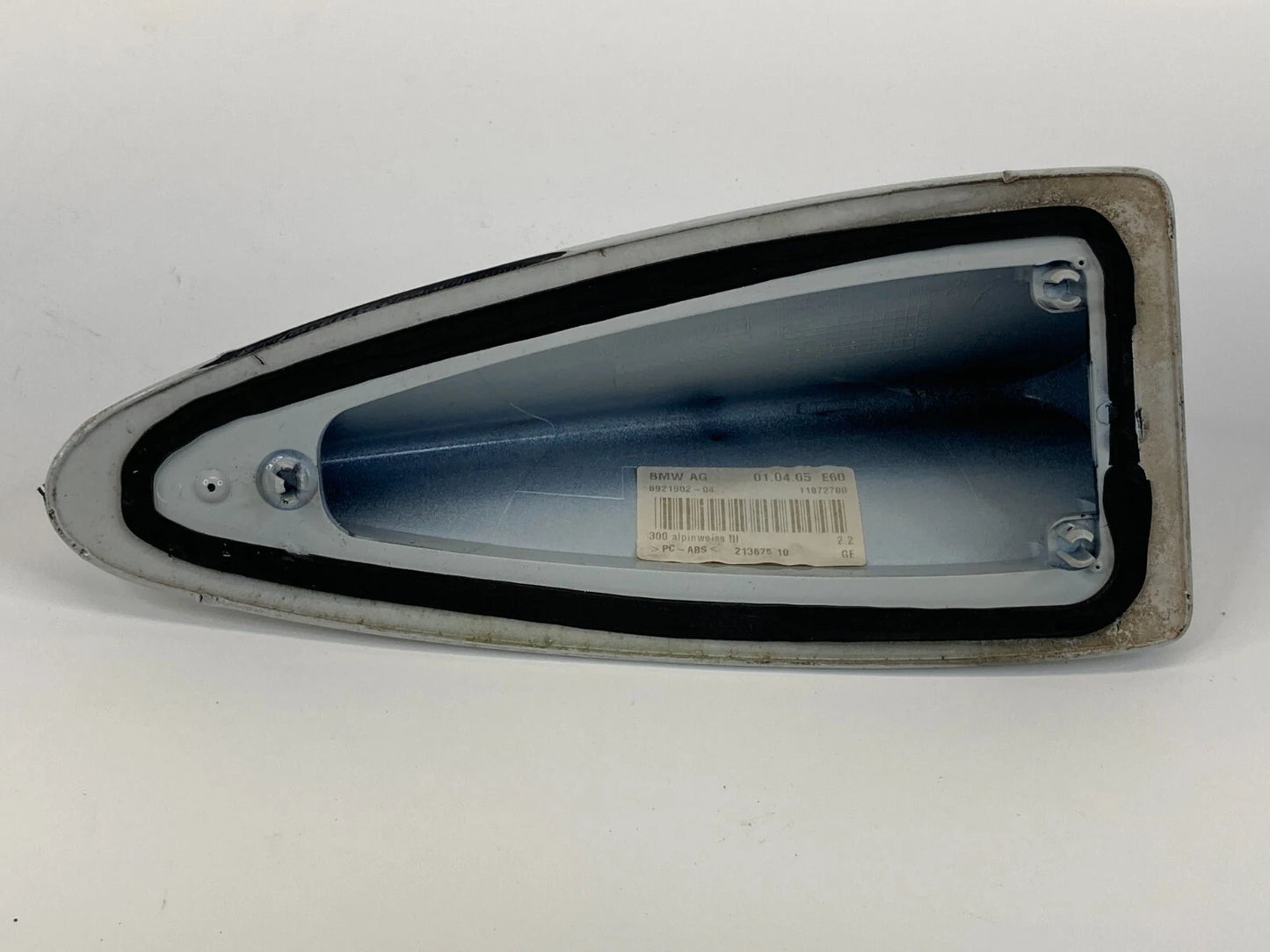 04-07 BMW 530I 525I ROOF MOUNT SHARK FIN RADIO ANTENNA COVER TRIM 6921902-04 OEM