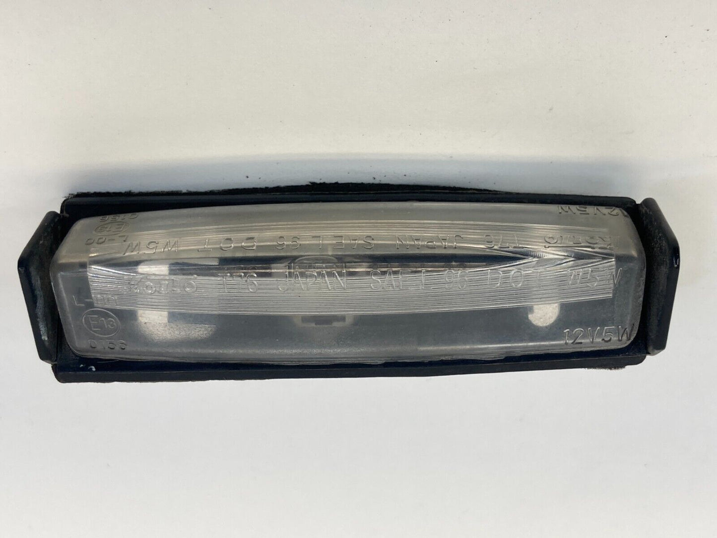 02 03 Lexus ES300 04-06 ES330 Rear Trunk License Plate Light Lamp Trim Panel OEM