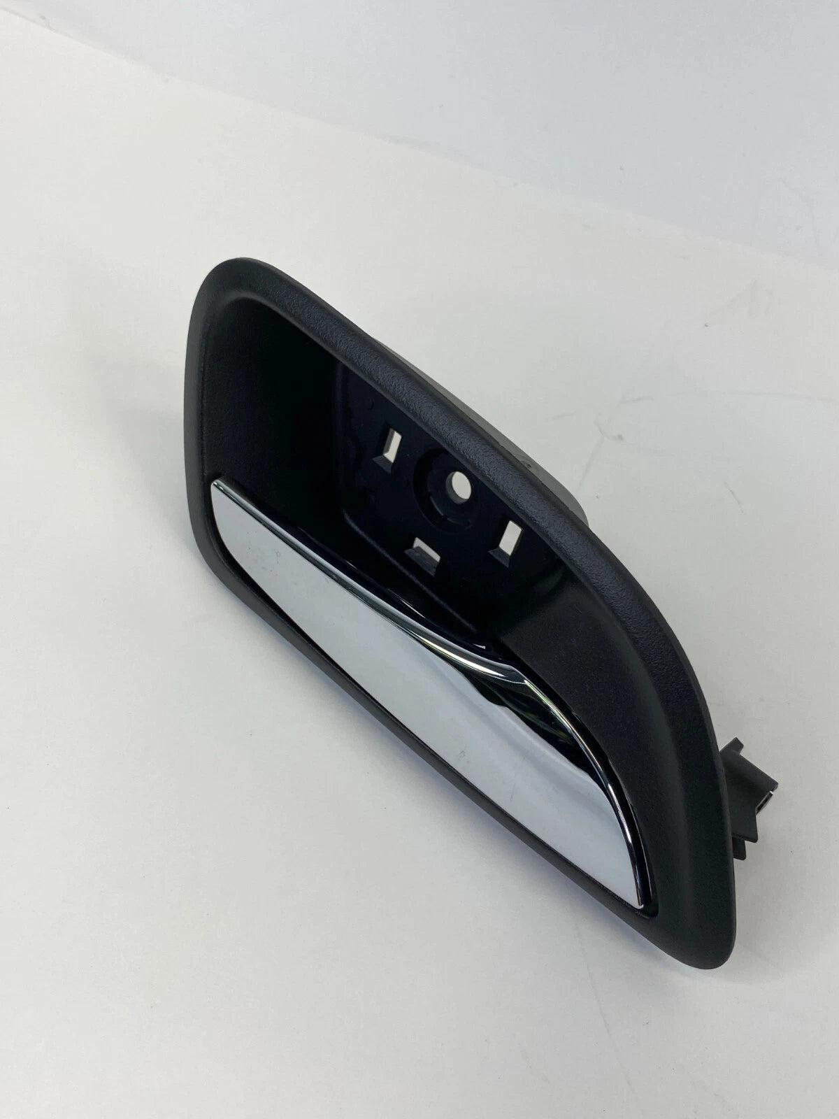 2011-2016 CHEVROLET CRUZE REAR RIGHT BACK SIDE INNER DOOR HANDLE 96845904 OEM