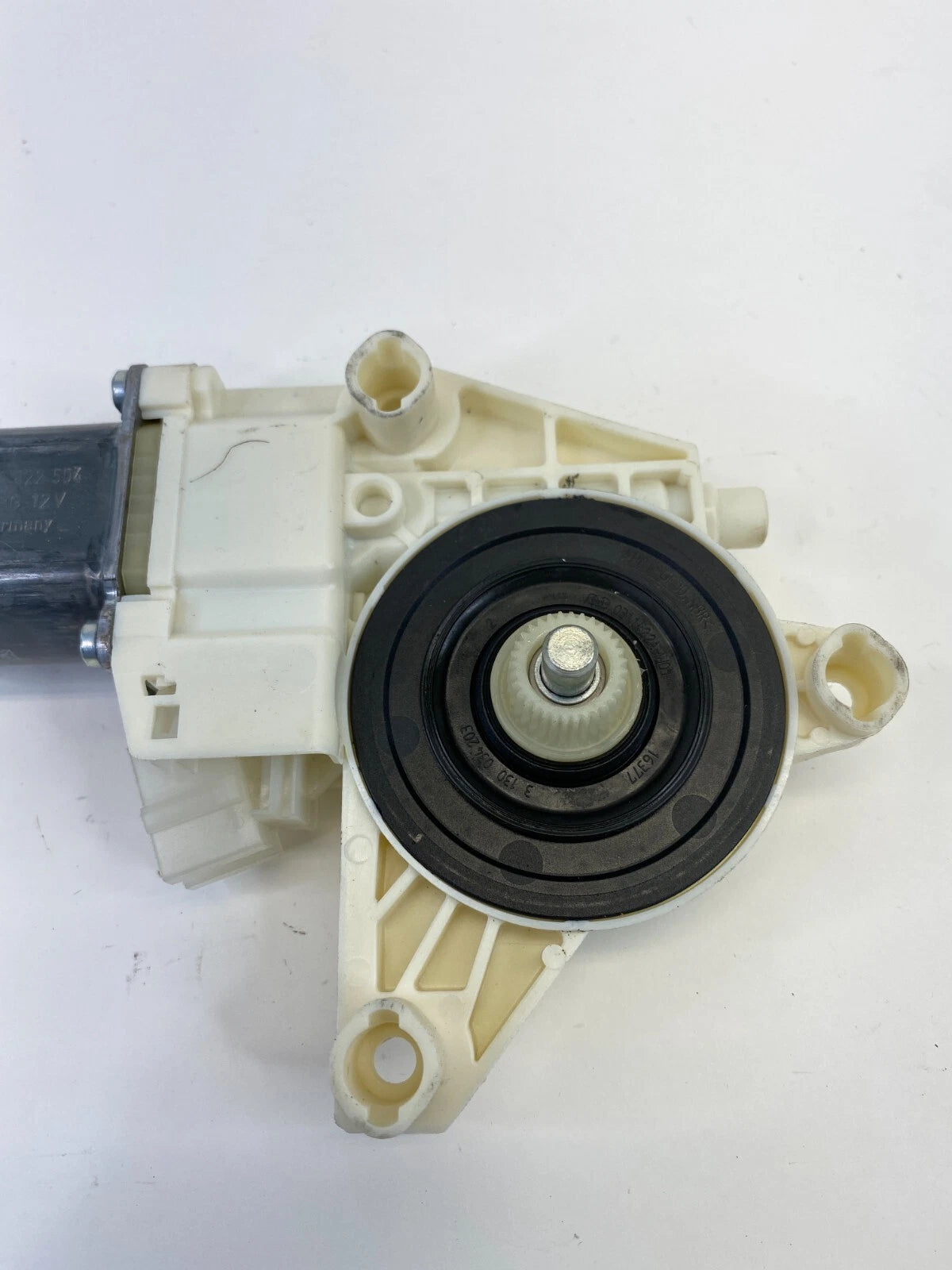 2010-2016 MERCEDES-BENZ E350 REAR RIGHT DOOR POWER WINDOW MOTOR A2048200642 OEM