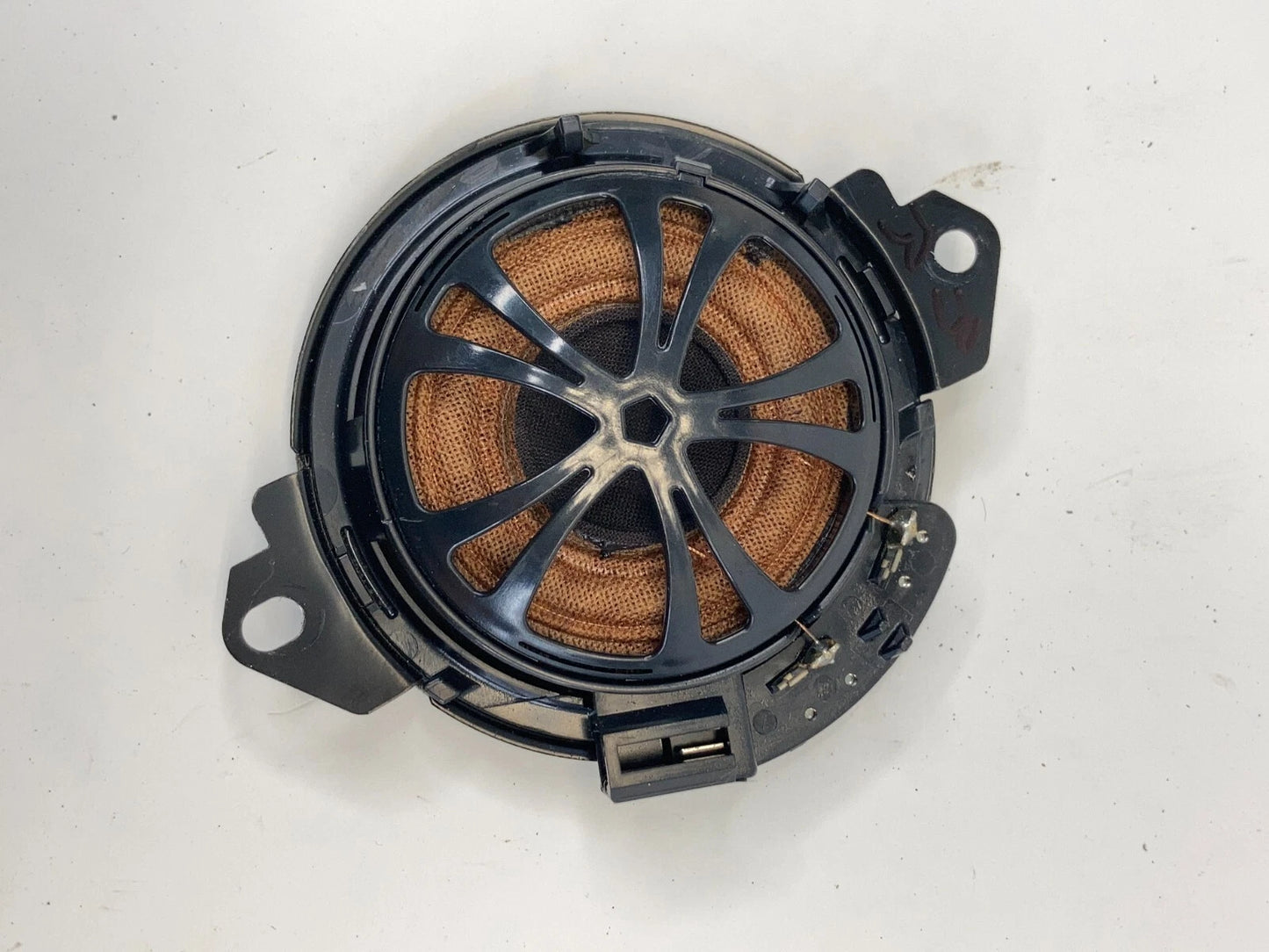 2011-2017 HONDA ODYSSEY REAR RIGHT QUARTER PANEL TWEETER SPEAKER EAS8PM218B OEM