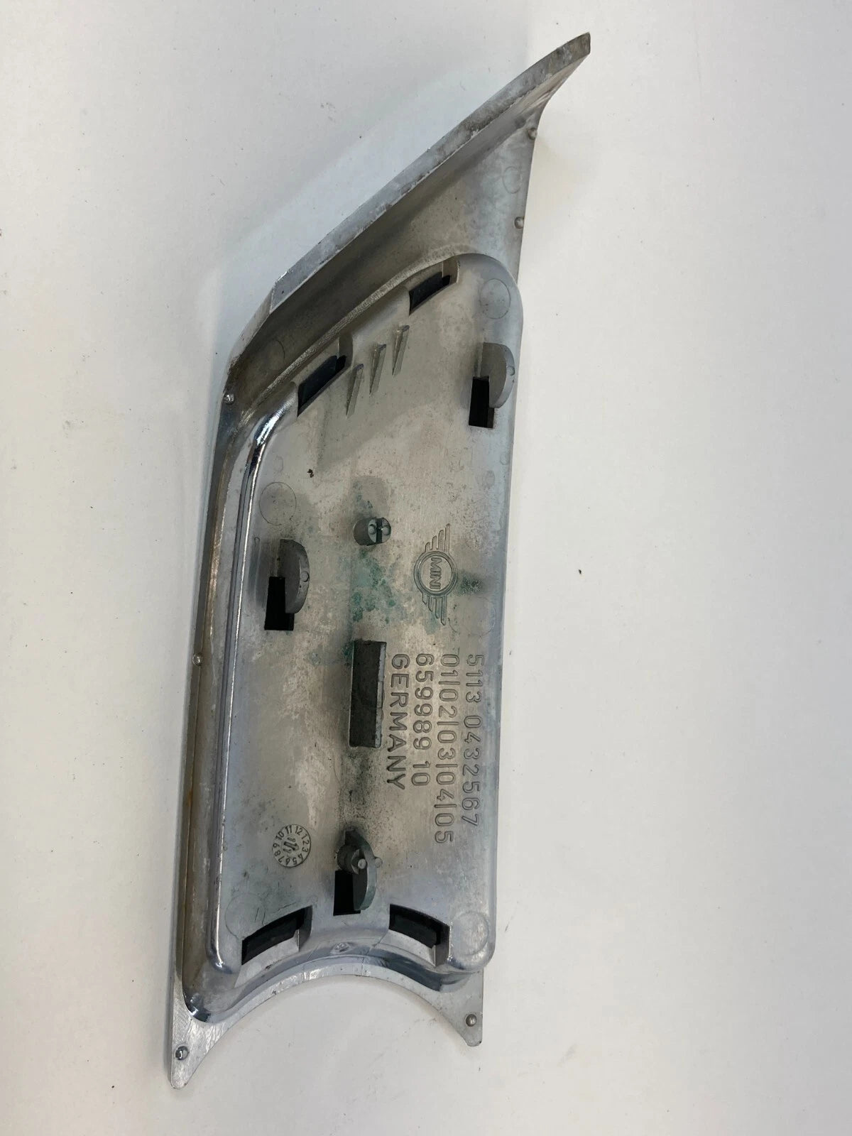 07-15 MINI COOPER FRONT LEFT DRIVER FENDER TURN SIGNAL MOLDING LOGO 51130432567