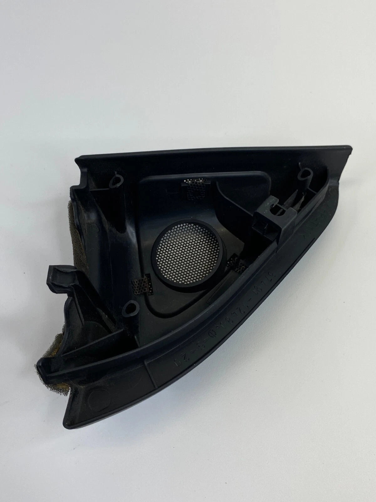 03-08 TOYOTA COROLLA FRONT RIGHT PASSENGER DOOR TWEETER COVER TRIM 67491-12480