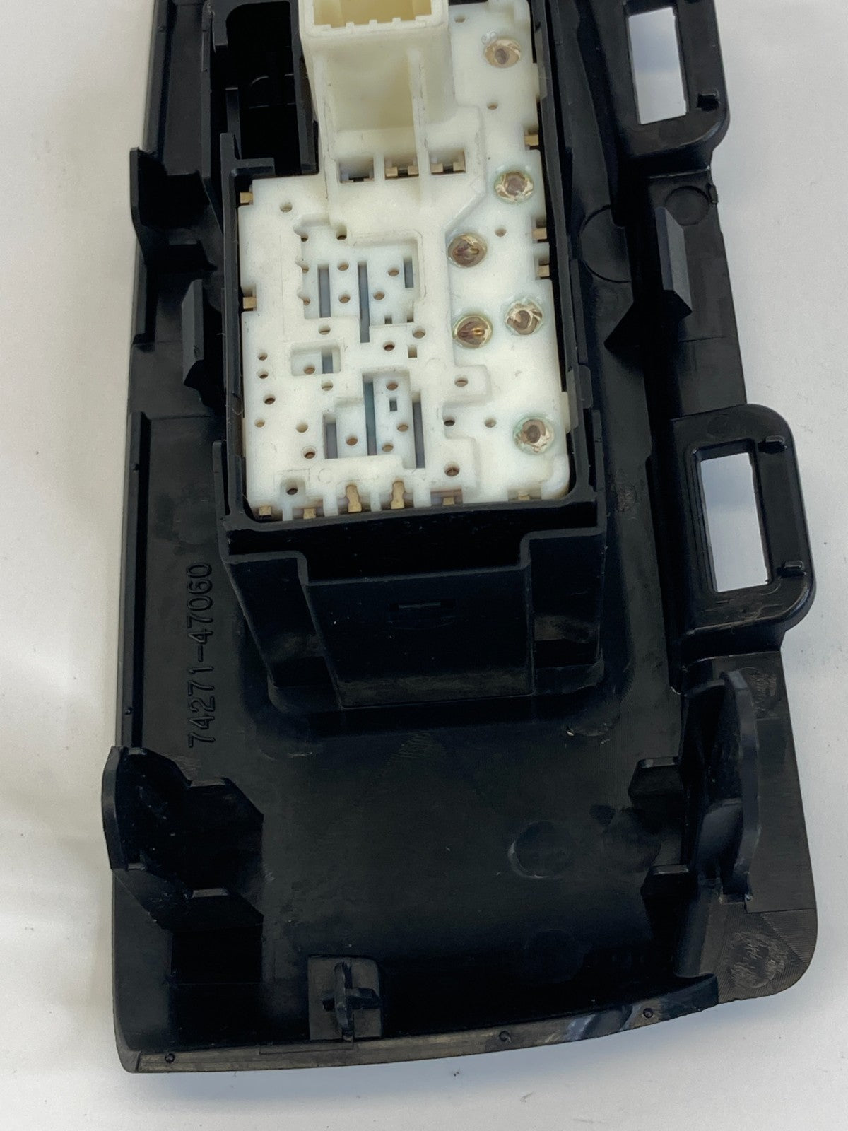 10-15 Toyota Prius Rear Right Door Window Switch W/Trim Bezel 74271-47060 OEM