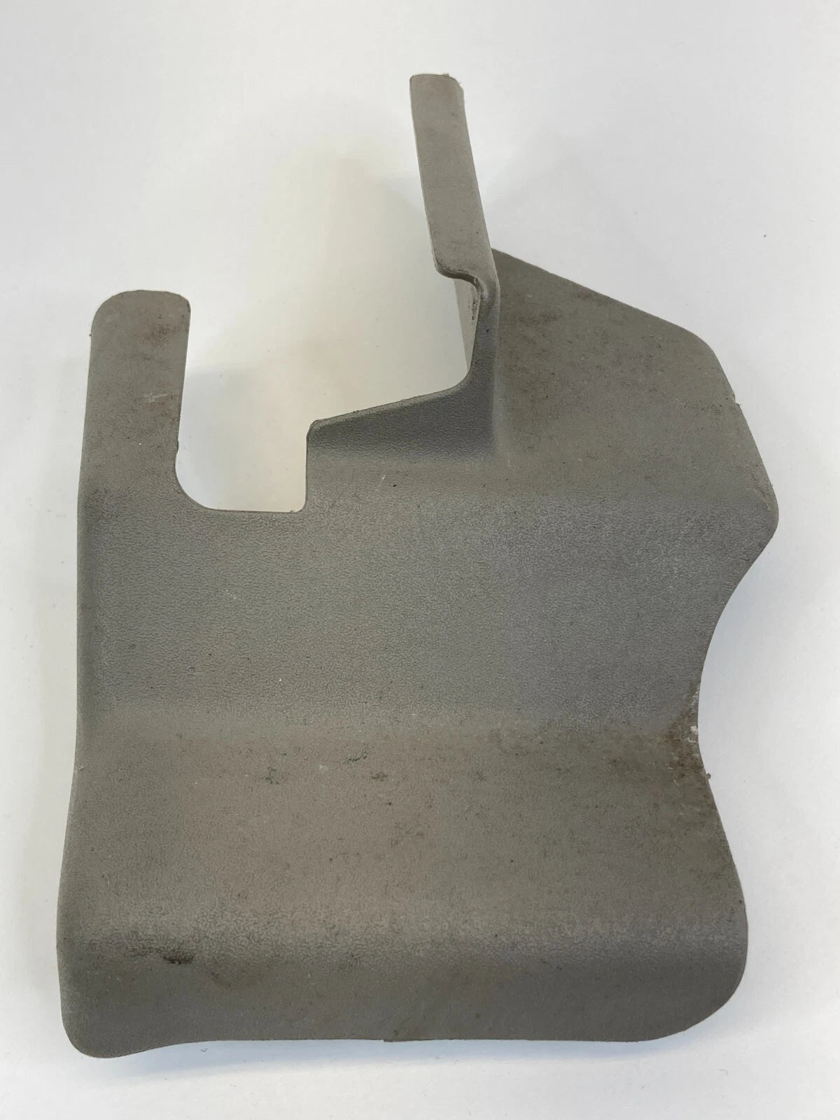 2009-2011 FORD FOCUS LEFT SIDE SEAT RAIL TRACK COVER BEZEL TRIM 8S43-54618D01
