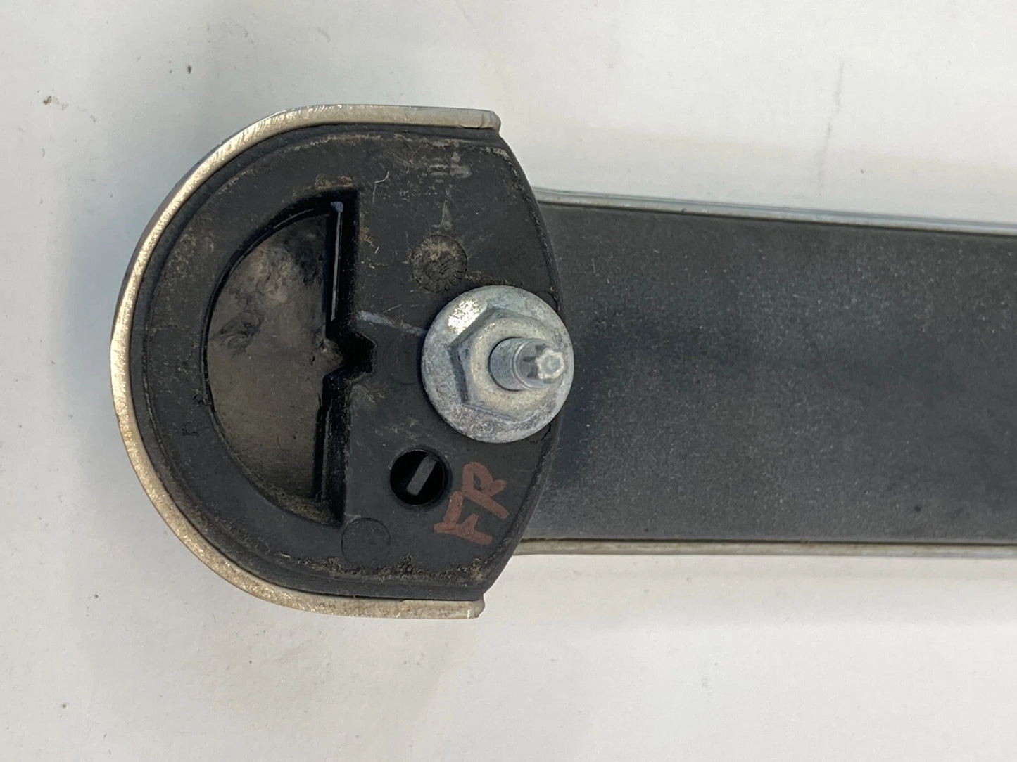 2010 2011 DODGE NITRO FRONT RIGHT PASSENGER SIDE EXTERIOR DOOR HANDLE ASSY OEM