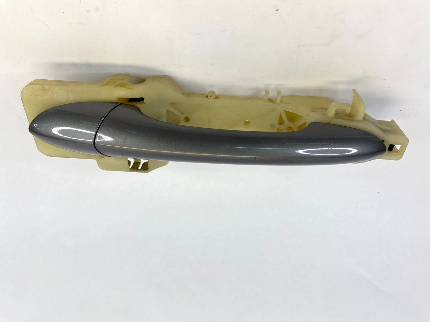 2011-2014 HYUNDAI SONATA FRONT RIGHT RH SIDE EXTERIOR DOOR HANDLE ASSY GRAY OEM