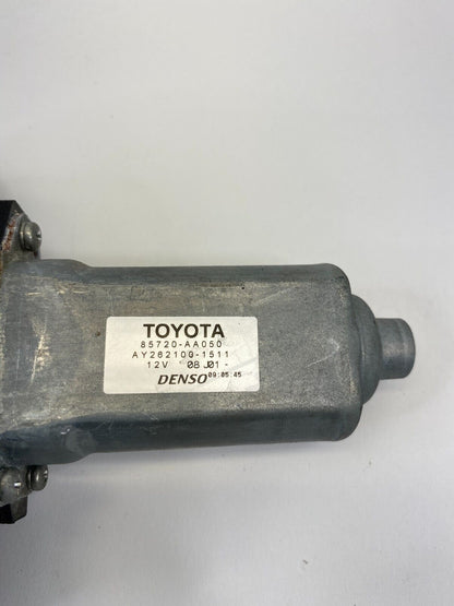 03-08 Toyota Corolla Matrix Rear Right Back Side Door Window Motor 85720-AA050