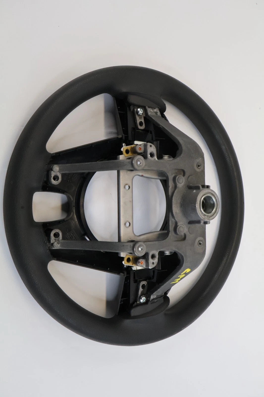 2012 2013 KIA SOUL STEERING WHEEL WITH AUDIO PHONE CONTROLS ASSEMBLY OEM
