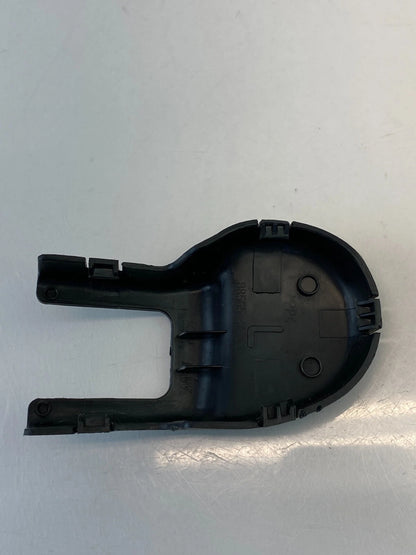 2011-2016 HYUNDAI ELANTRA FRONT SEAT LEFT SIDE TRACK END COVER TRIM BEZEL OEM