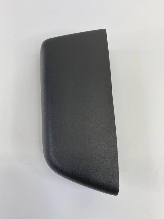 2005-2015 NISSAN XTERRA REAR RIGHT SIDE DOOR PANEL ARMREST ARM REST 82940-EA204