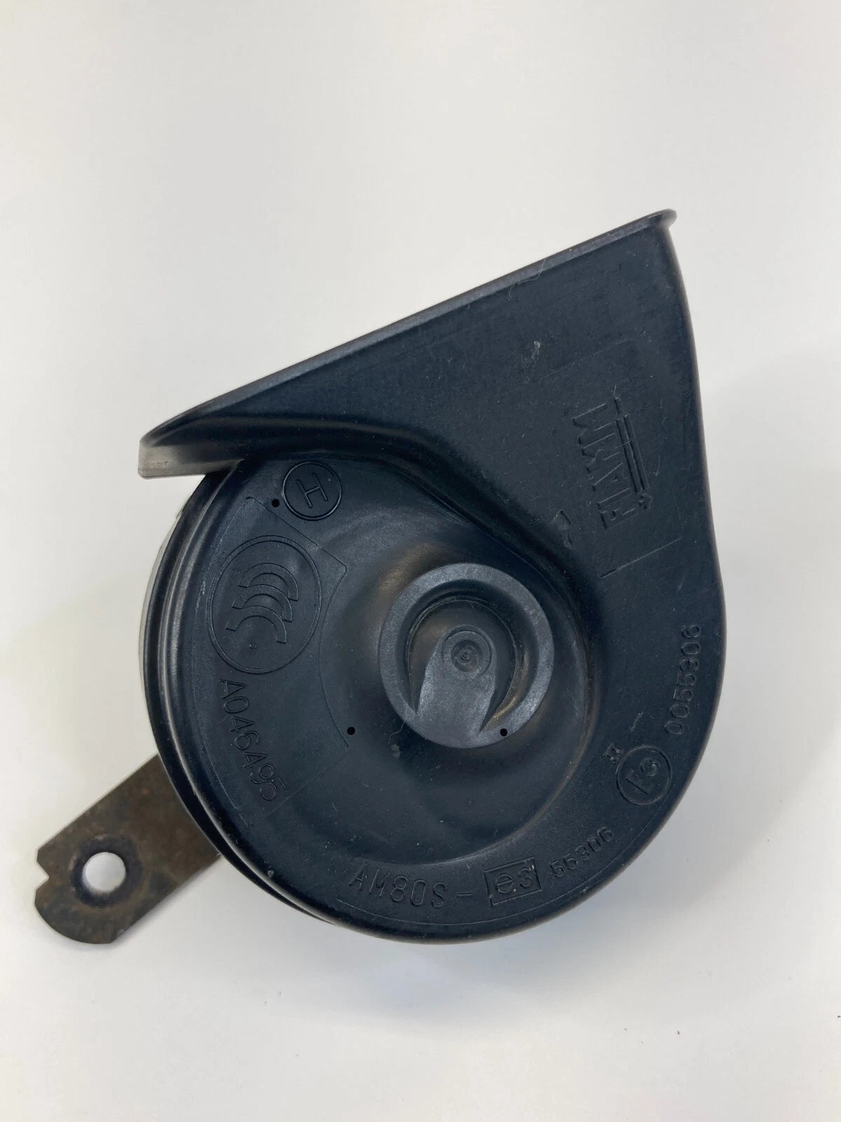 2009-2014 VOLKSWAGEN ROUTAN HIGH TONE HORN NOTE SIGNAL ALARM SIREN E3-55306 OEM