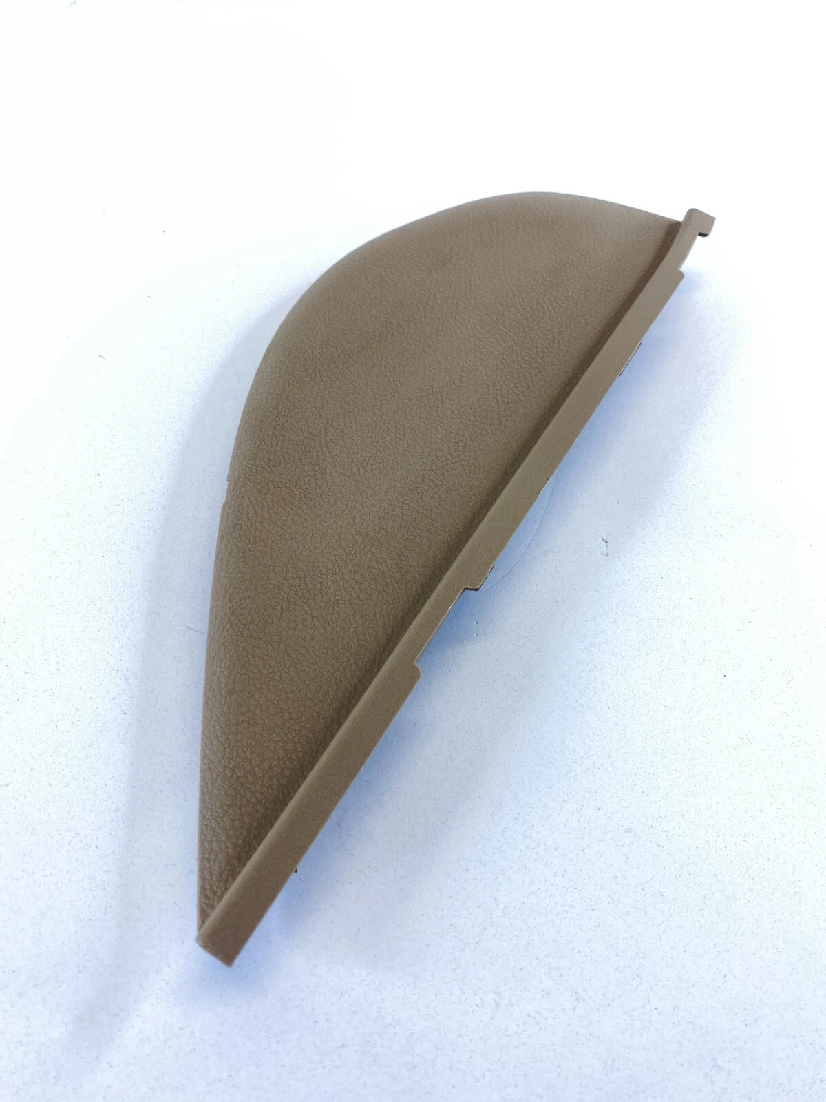 2010-2012 HYUNDAI SANTA FE RIGHT DASH SIDE END CAP COVER TRIM PANEL 84766-2B000