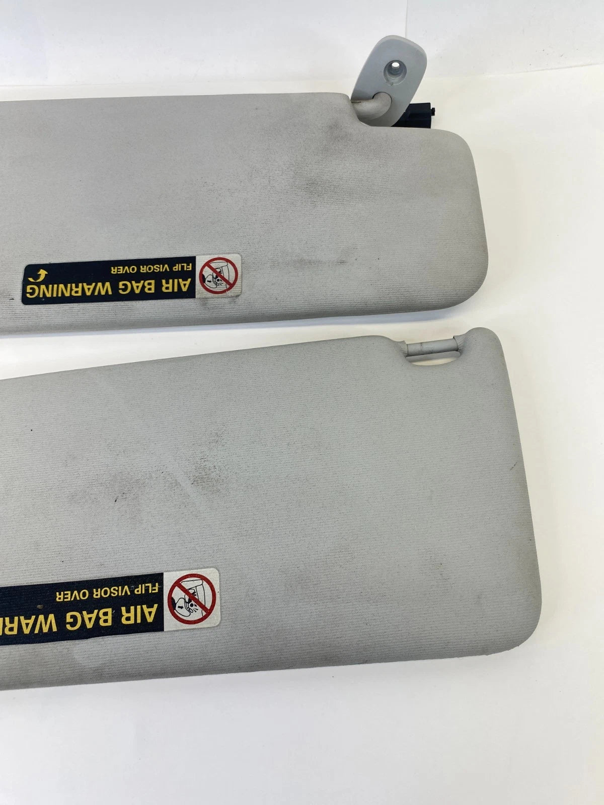 2003-2010 VW BEETLE CONVERTIBLE DRIVER & PASSENGER SUNVISOR SUN VISOR SET OEM