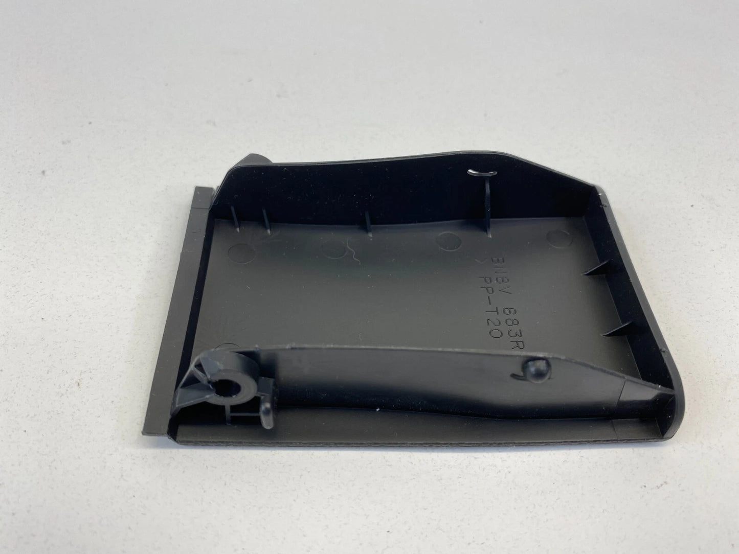 2004-2009 MAZDA3 MAZDA 3 SEAT CHILD SAFETY ANCHOR HOOK COVER BELT C PILLAR TRIM
